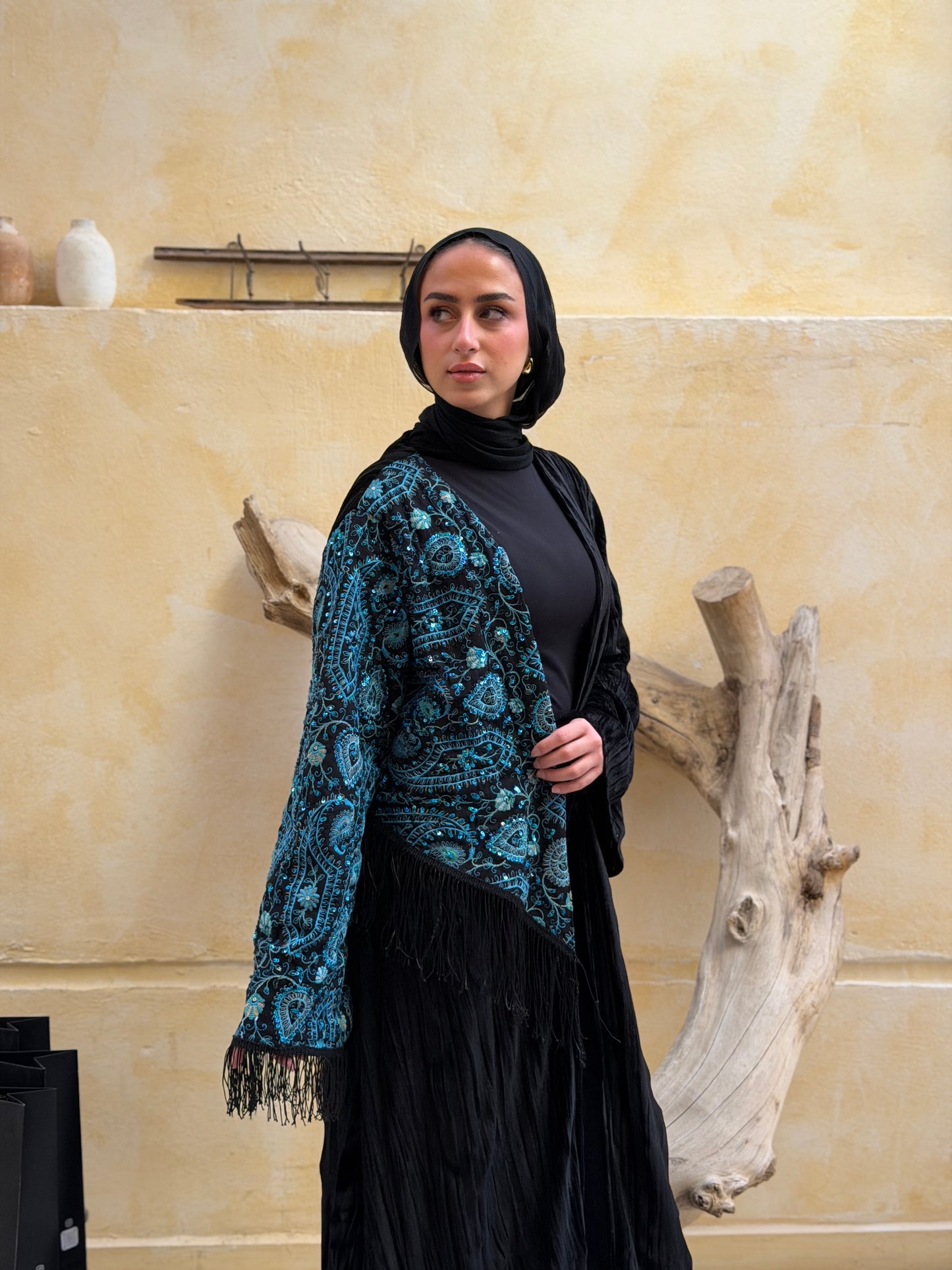 Half scarf kaftan